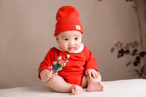 新乡10个月宝宝 新乡10个月宝宝